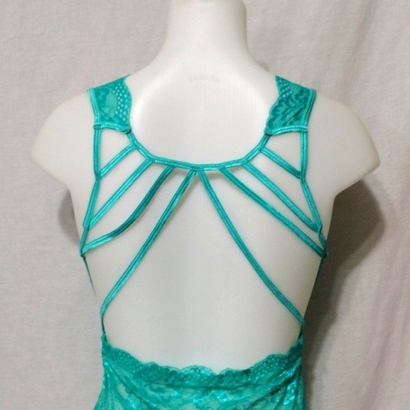 Women's Sexy Lace Strappy Back Lingerie Sleepwear Medium - Picture 5 of 7